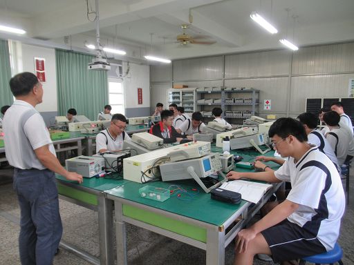電子實習工場